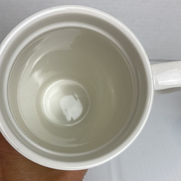 Coco + Lola “I’ve hit guac bottom” mug - Picture 2 of 4